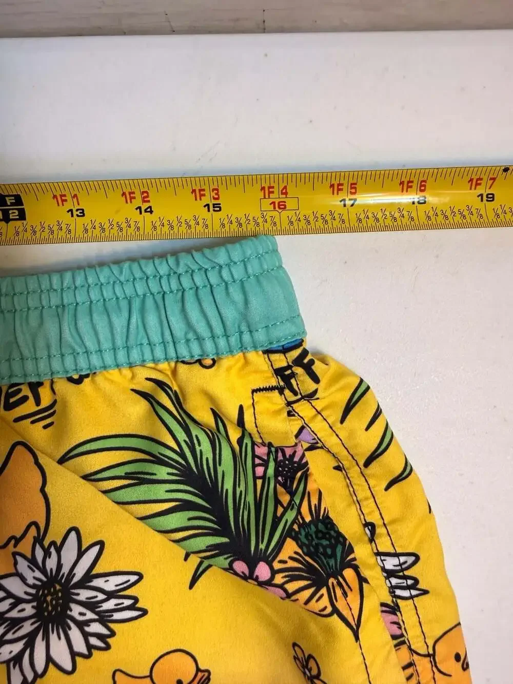 Neff Mens Swim Trunks Yellow Purple Ombre Rubber Duck Tropical Print Large